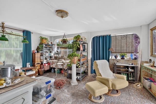 3 soverom Villa til salgs i La Foia - Daimés - Asprella, Elche / Elx med svømmebasseng garasje - € 240 000 (Ref: 9960993)