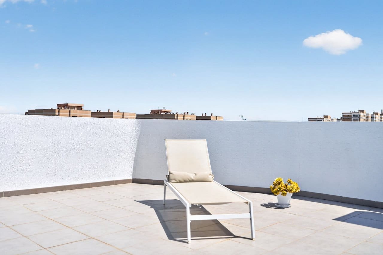 3 soverom Penthouse til salgs i Arenales del Sol med svømmebasseng garasje - € 489 000 (Ref: 9965909)