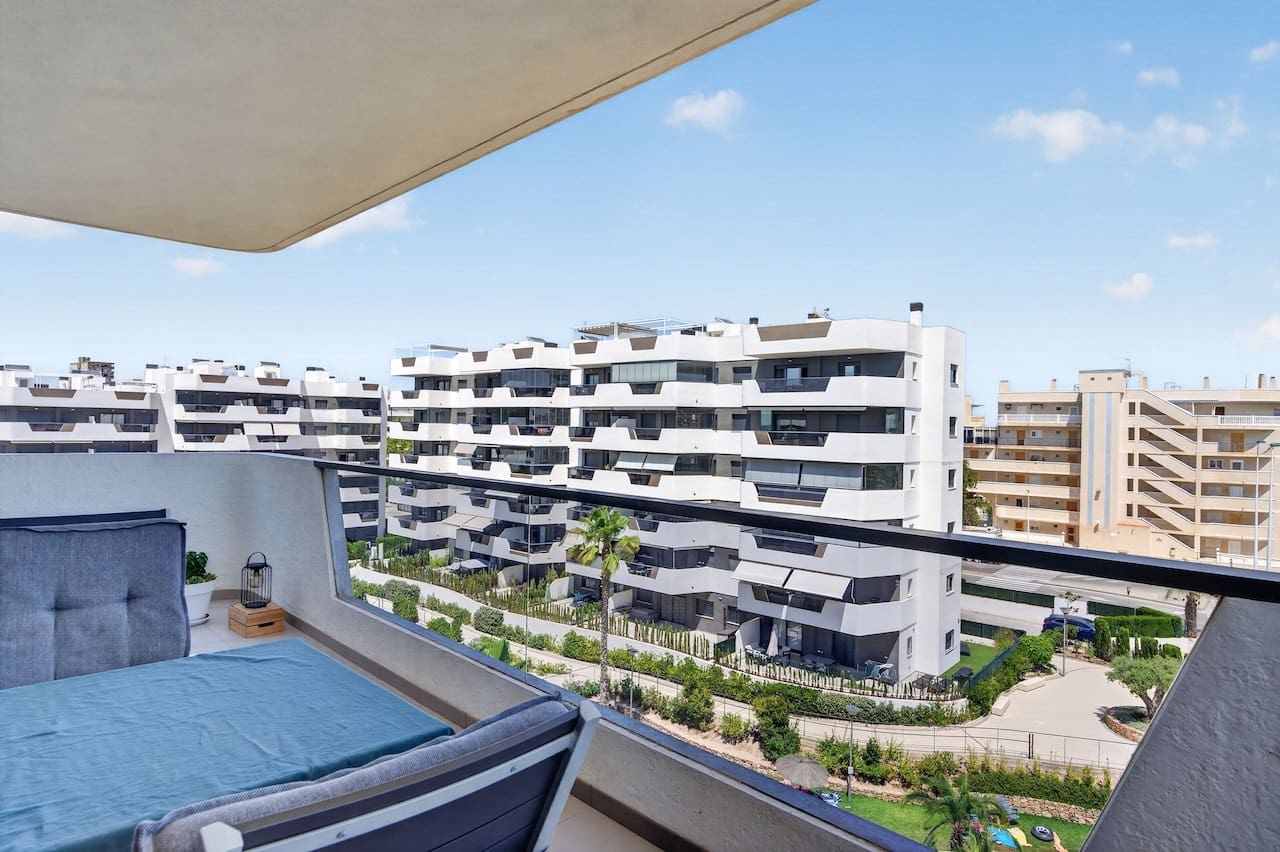 3 soverom Penthouse til salgs i Arenales del Sol med svømmebasseng garasje - € 489 000 (Ref: 9965909)