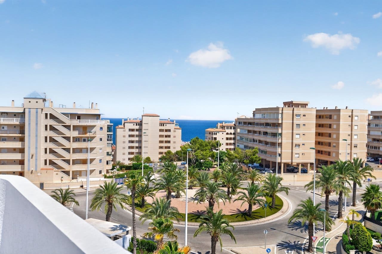 3 soverom Penthouse til salgs i Arenales del Sol med svømmebasseng garasje - € 489 000 (Ref: 9965909)