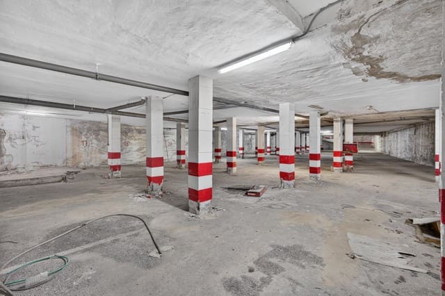 Garaje en El Pla de Sant Josep - L'Asil, Elche / Elx en venta - 200.000 € (Ref: 9971761)