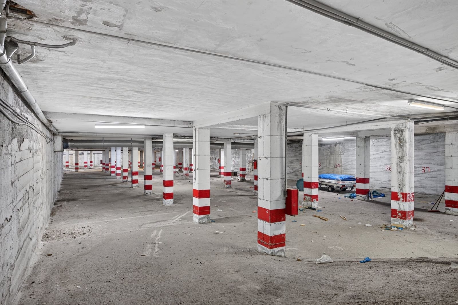 Garage til salg i Elche / Elx - € 200.000 (Ref: 9971761)