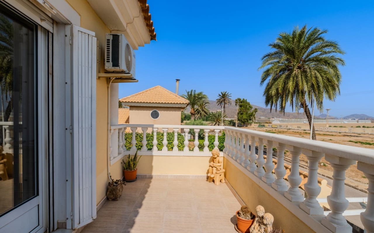 3 soveværelse Villa til salg i Puerto de Mazarron med garage - € 250.000 (Ref: 10004333)