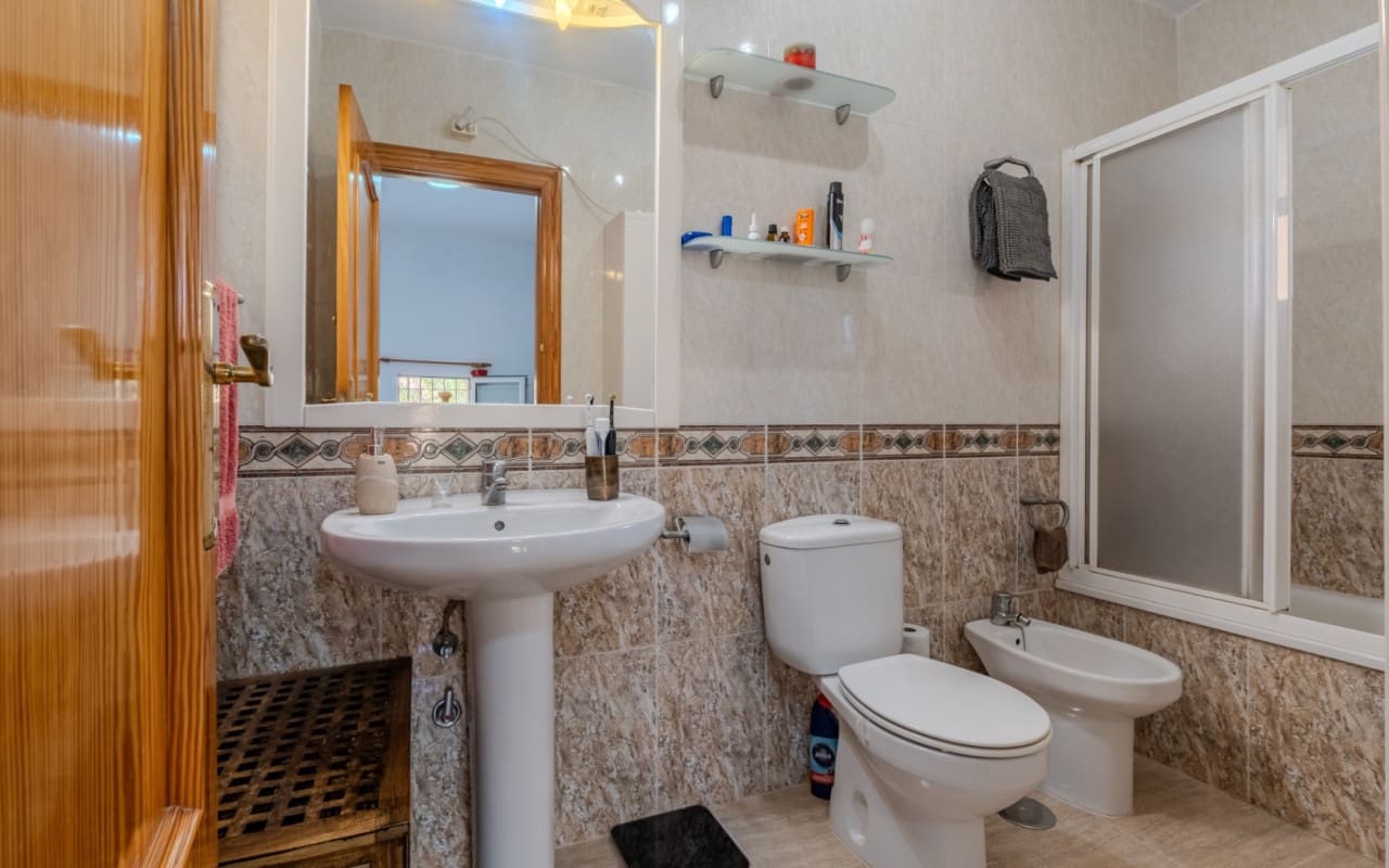 3 soveværelse Villa til salg i Puerto de Mazarron med garage - € 250.000 (Ref: 10004333)