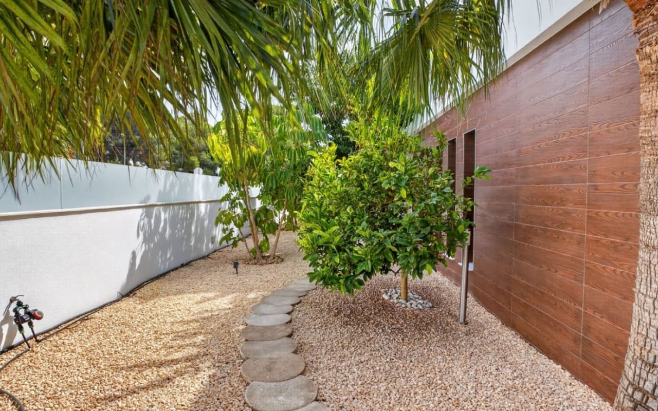 4 soveværelse Villa til salg i Pinar de Campoverde med swimmingpool garage - € 1.475.000 (Ref: 10004334)