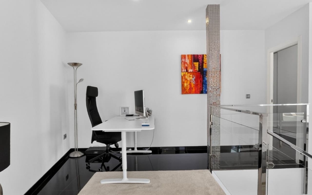 4 soveværelse Villa til salg i Pinar de Campoverde med swimmingpool garage - € 1.475.000 (Ref: 10004334)