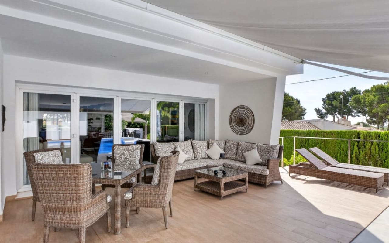 4 soveværelse Villa til salg i Pinar de Campoverde med swimmingpool garage - € 1.475.000 (Ref: 10004334)