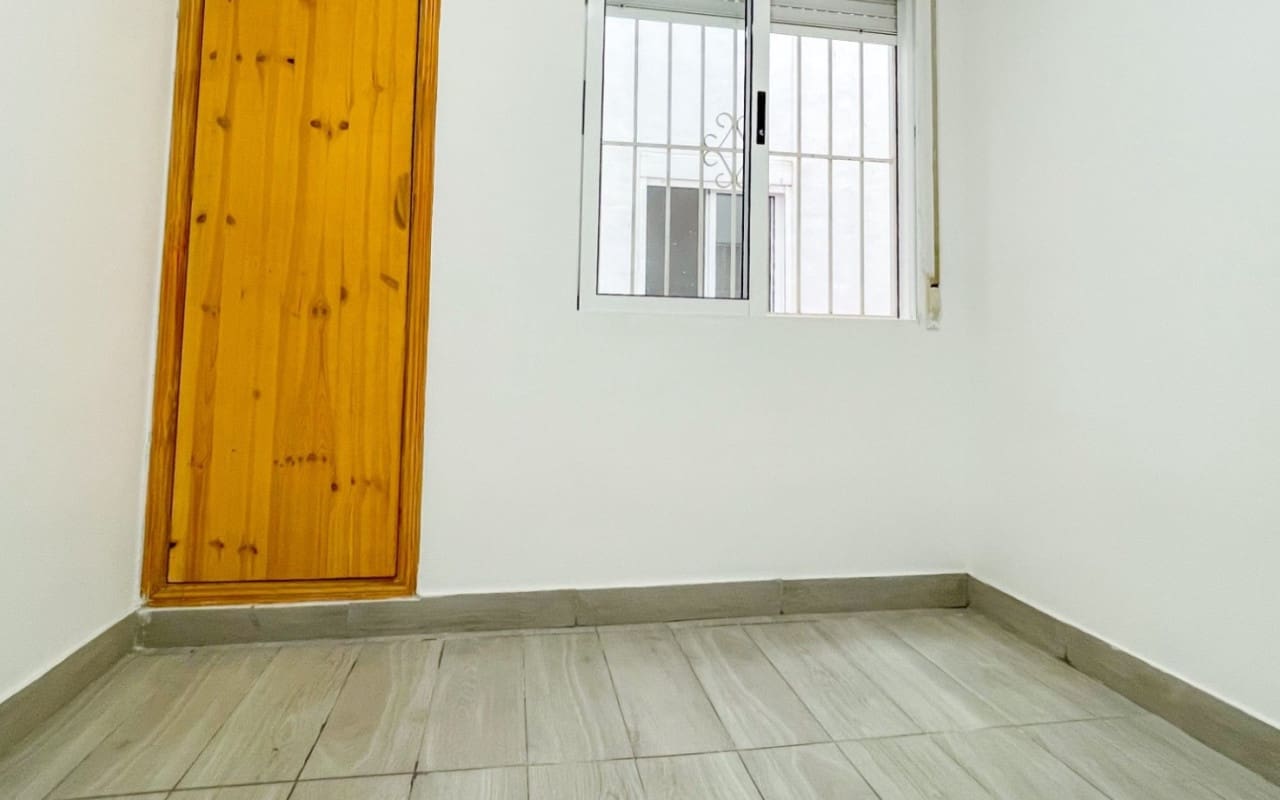 2 sypialnia Apartament na sprzedaż w Torrevieja - 140 000 € (Ref: 10004338)