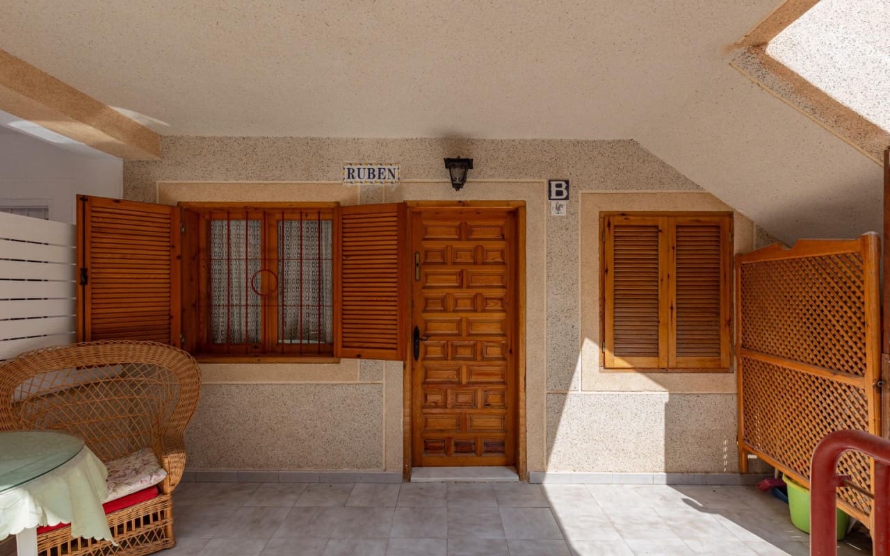 2 soveværelse Lejlighed til salg i Torrevieja - € 129.900 (Ref: 10004341)