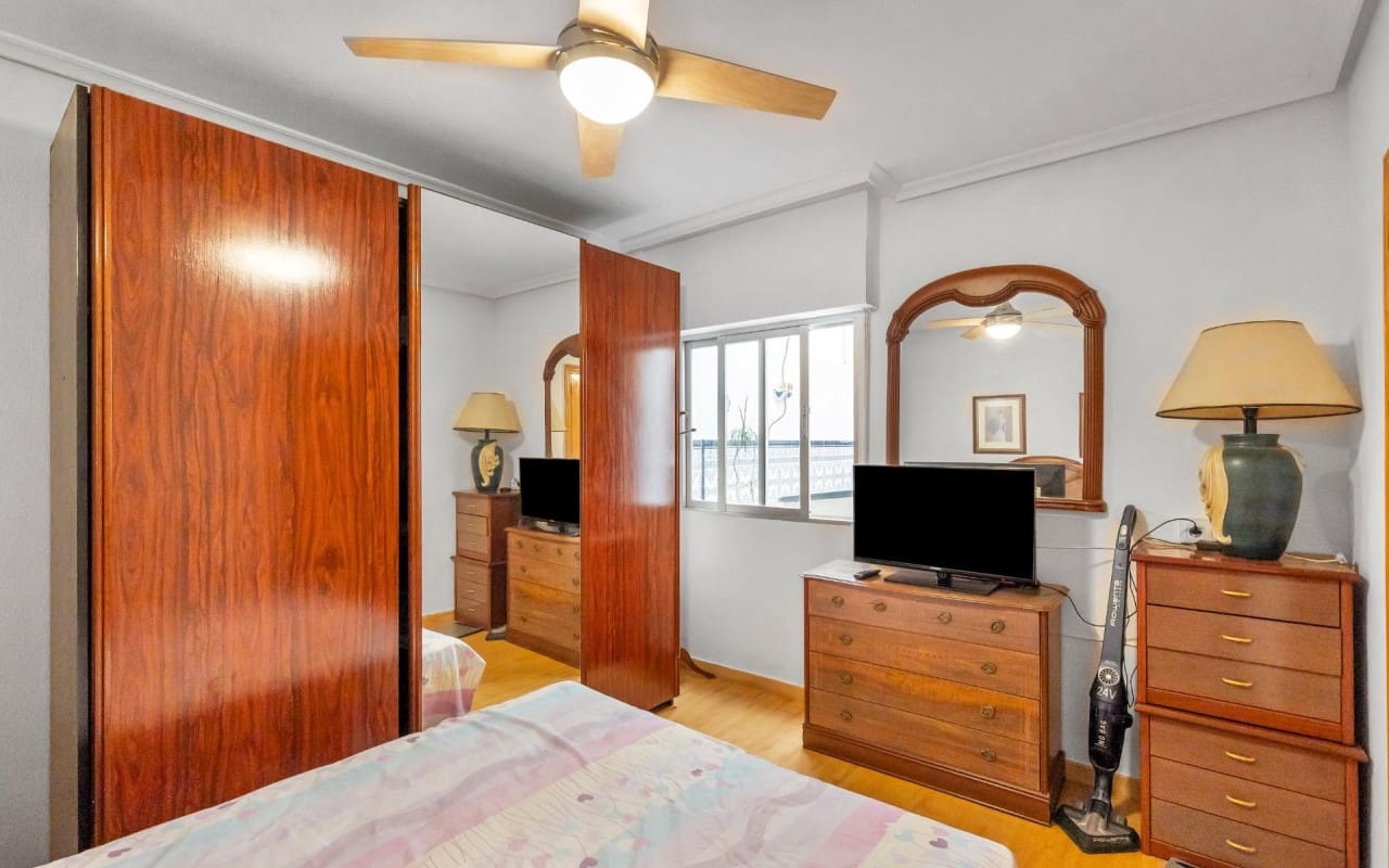 2 makuuhuone Huoneisto myytävänä paikassa Torrevieja - 169 900 € (Ref: 10009367)