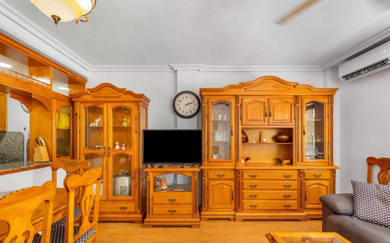 2 makuuhuone Huoneisto myytävänä paikassa Torrevieja - 169 900 € (Ref: 10009367)
