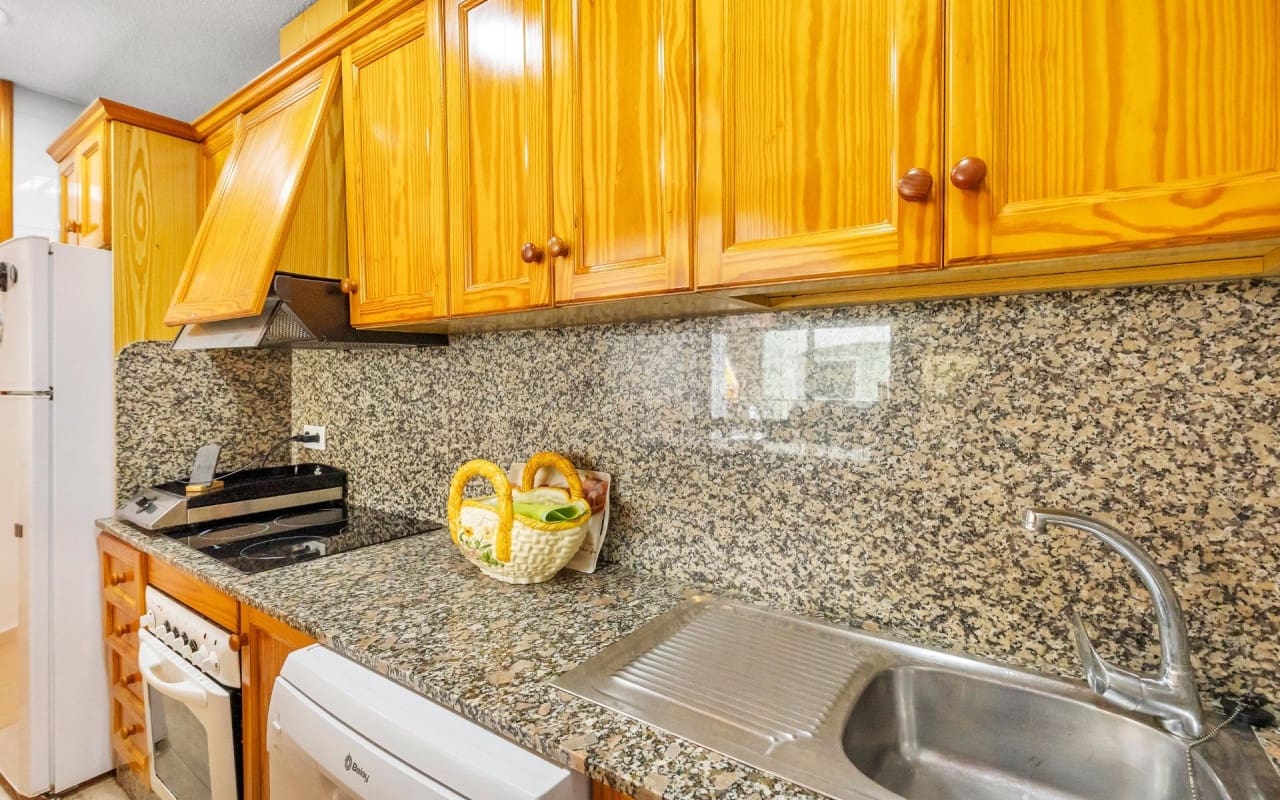 2 makuuhuone Huoneisto myytävänä paikassa Torrevieja - 169 900 € (Ref: 10009367)