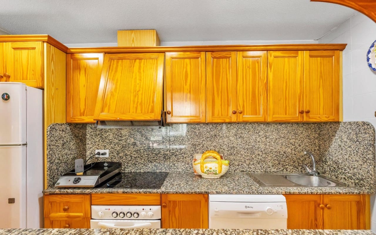 2 makuuhuone Huoneisto myytävänä paikassa Torrevieja - 169 900 € (Ref: 10009367)