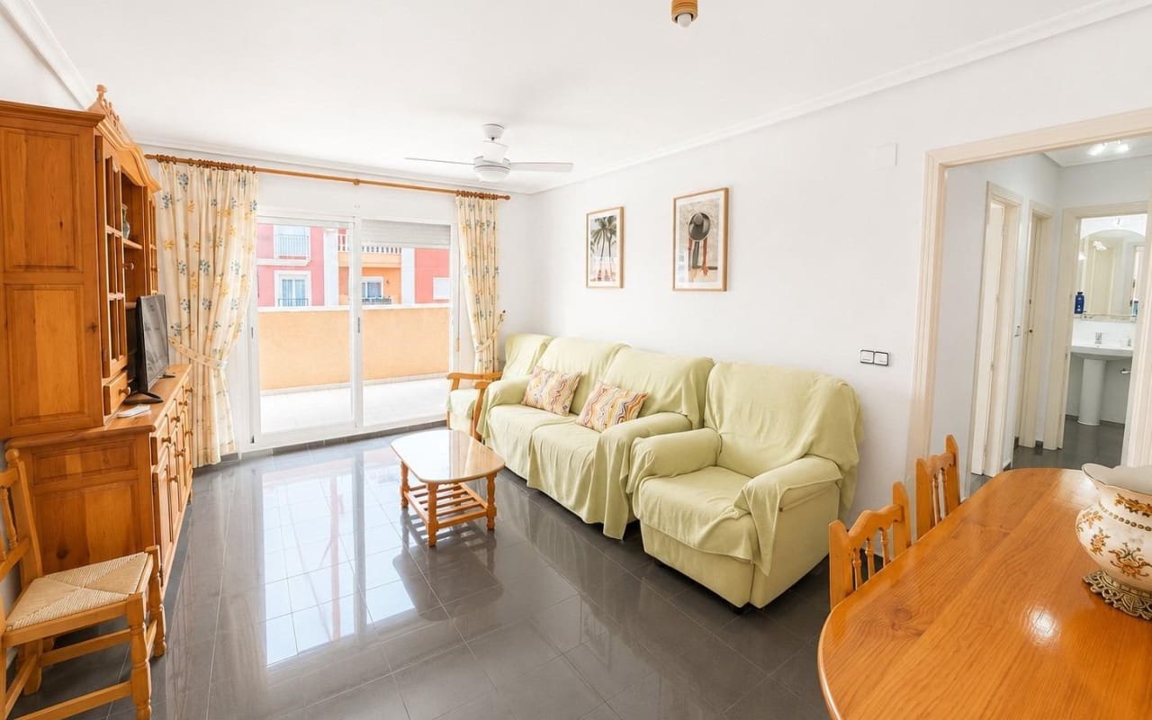2 chambre Penthouse à vendre à Torrevieja avec garage - 180 000 € (Ref: 10011893)