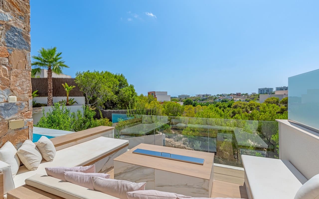 4 camera da letto Villa in vendita in Las Colinas Golf con piscina garage - 2.888.000 € (Rif: 10016663)