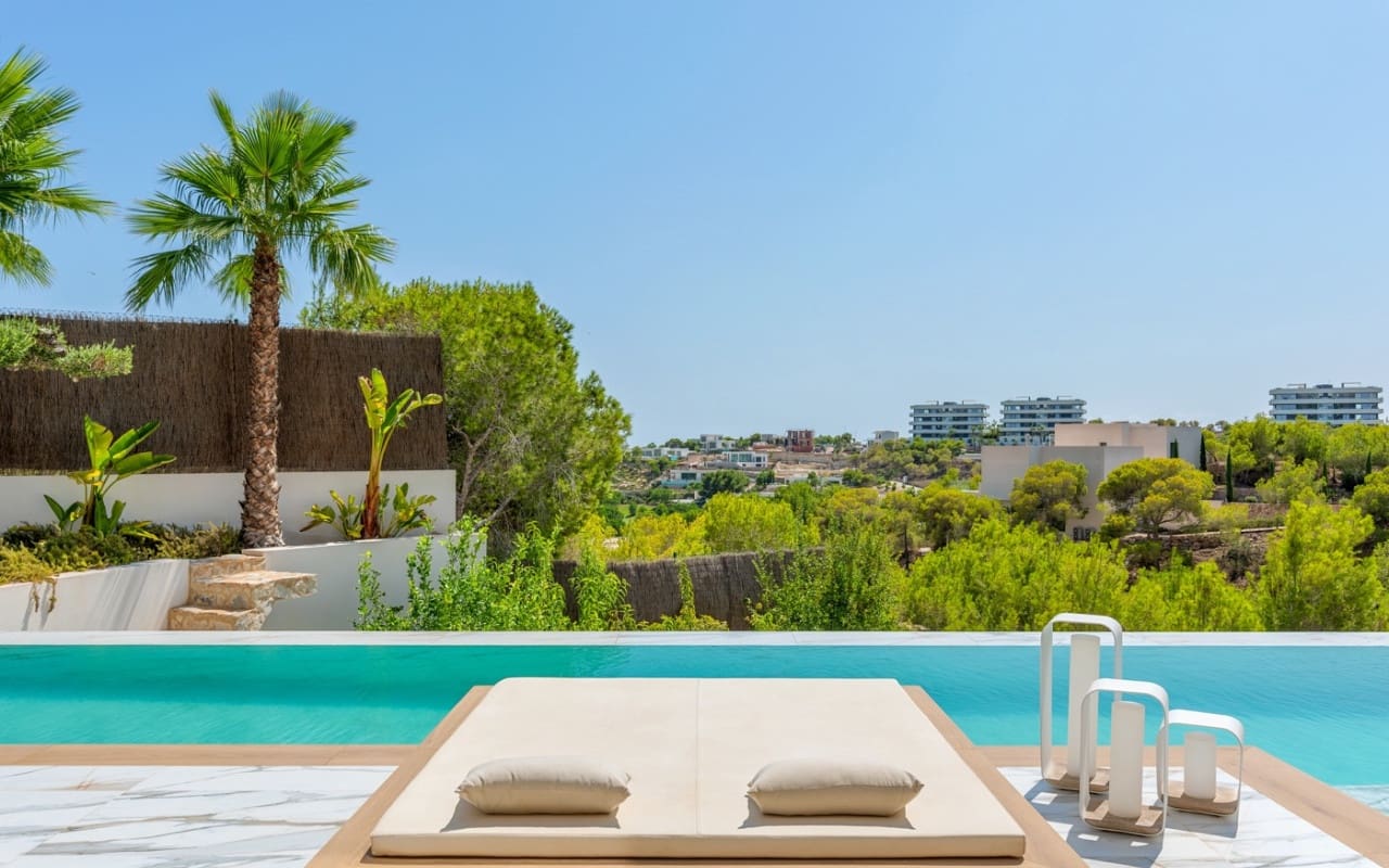 4 camera da letto Villa in vendita in Las Colinas Golf con piscina garage - 2.888.000 € (Rif: 10016663)