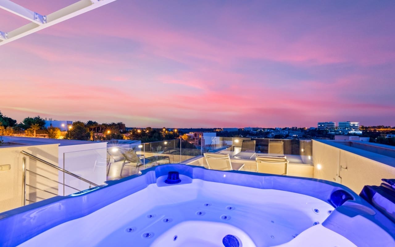 4 camera da letto Villa in vendita in Las Colinas Golf con piscina garage - 2.888.000 € (Rif: 10016663)