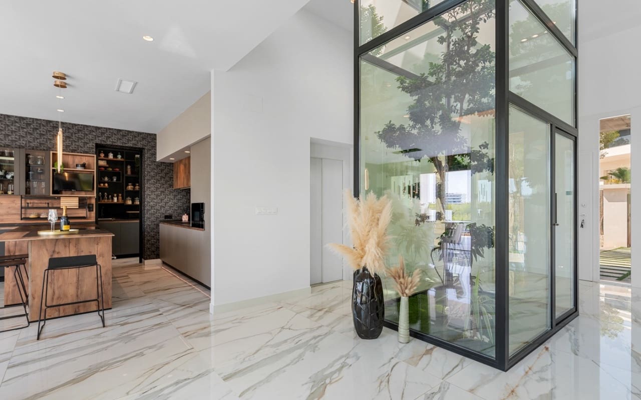 4 camera da letto Villa in vendita in Las Colinas Golf con piscina garage - 2.888.000 € (Rif: 10016663)