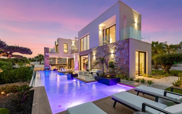 4 camera da letto Villa in vendita in Las Colinas Golf, Orihuela con piscina garage - 2.888.000 € (Rif: 10016663)
