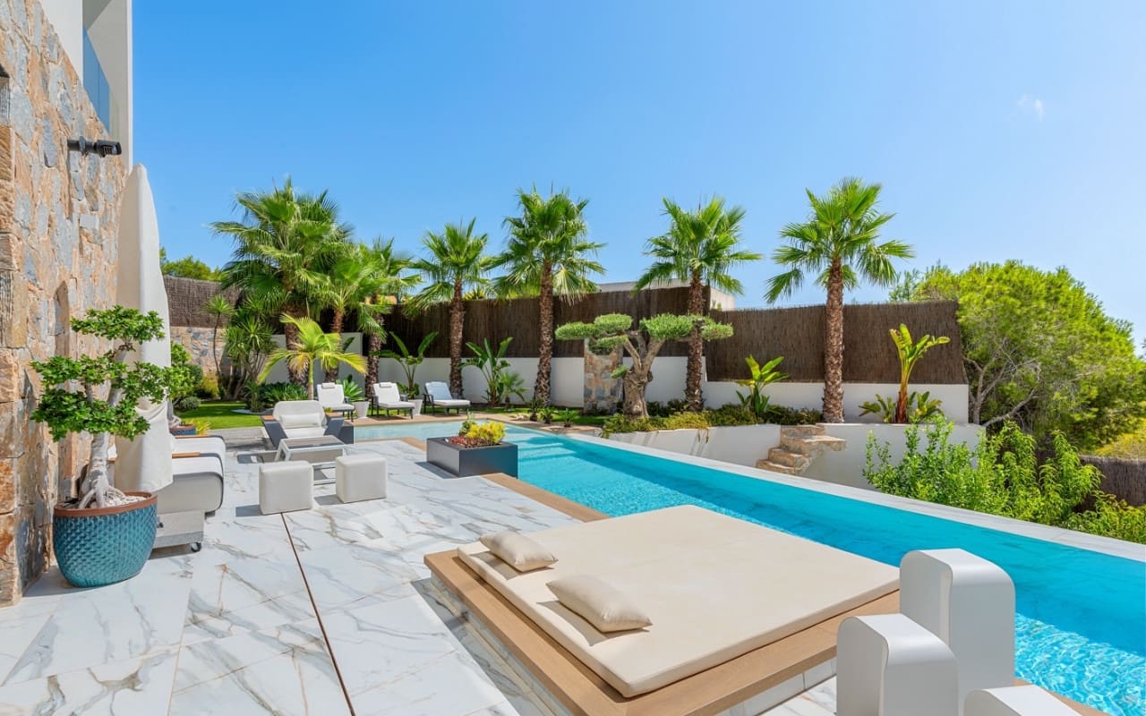 4 camera da letto Villa in vendita in Las Colinas Golf con piscina garage - 2.888.000 € (Rif: 10016663)
