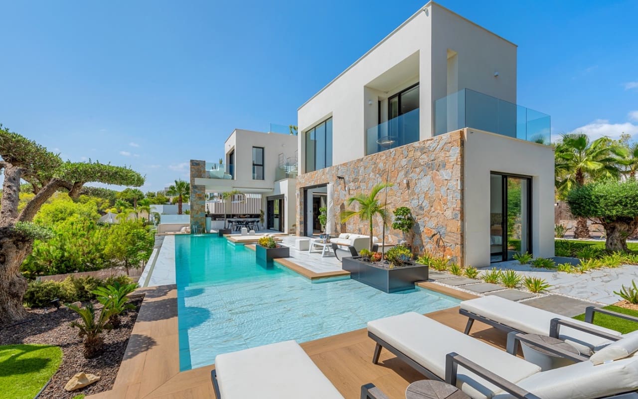 4 camera da letto Villa in vendita in Las Colinas Golf con piscina garage - 2.888.000 € (Rif: 10016663)