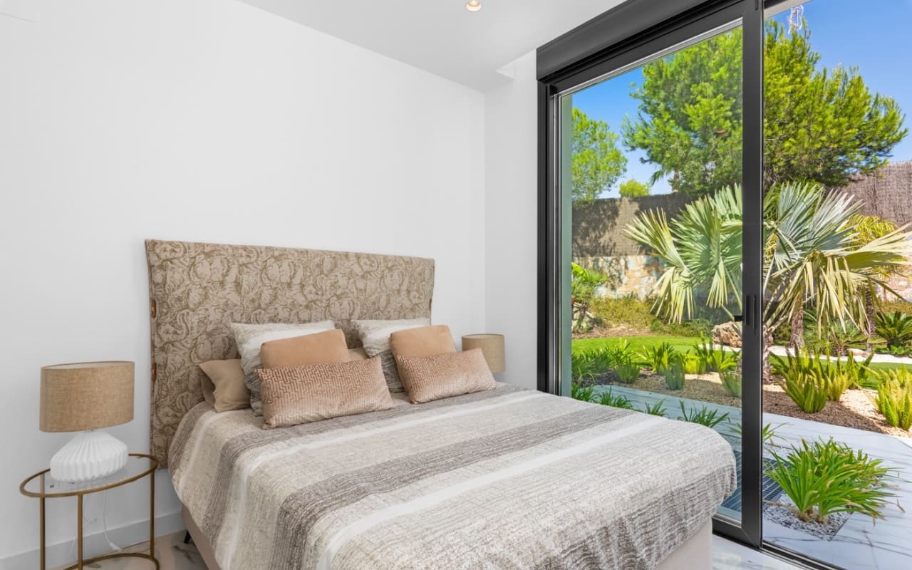 4 camera da letto Villa in vendita in Las Colinas Golf con piscina garage - 2.888.000 € (Rif: 10016663)