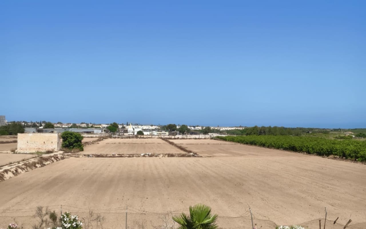 3 bedroom Villa for sale in Guardamar del Segura with pool garage - € 350,000 (Ref: 10016664)