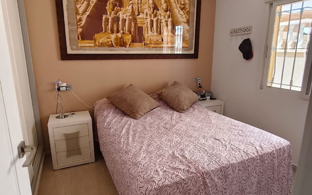3 bedroom Villa for sale in Guardamar del Segura with pool garage - € 350,000 (Ref: 10016664)