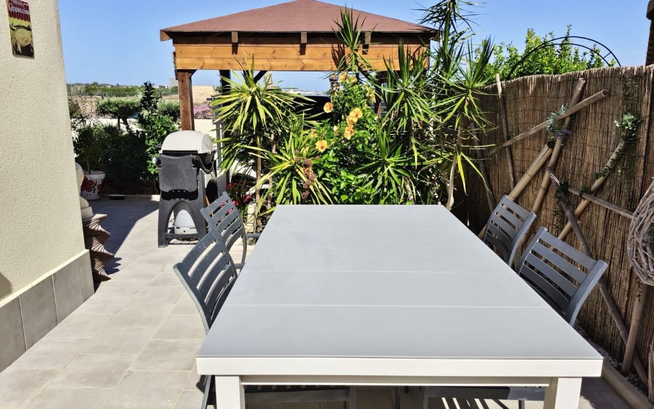 3 bedroom Villa for sale in Guardamar del Segura with pool garage - € 350,000 (Ref: 10016664)