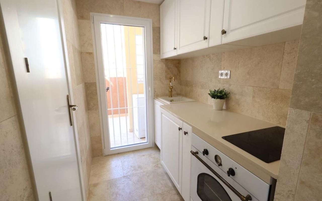 3 camera da letto Villa in vendita in Filipinas con piscina garage - 250.000 € (Rif: 10021342)