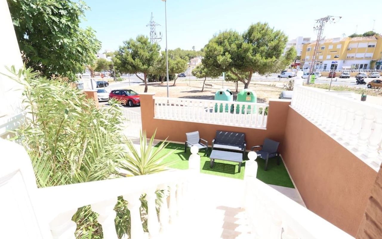 3 camera da letto Villa in vendita in Filipinas con piscina garage - 250.000 € (Rif: 10021342)
