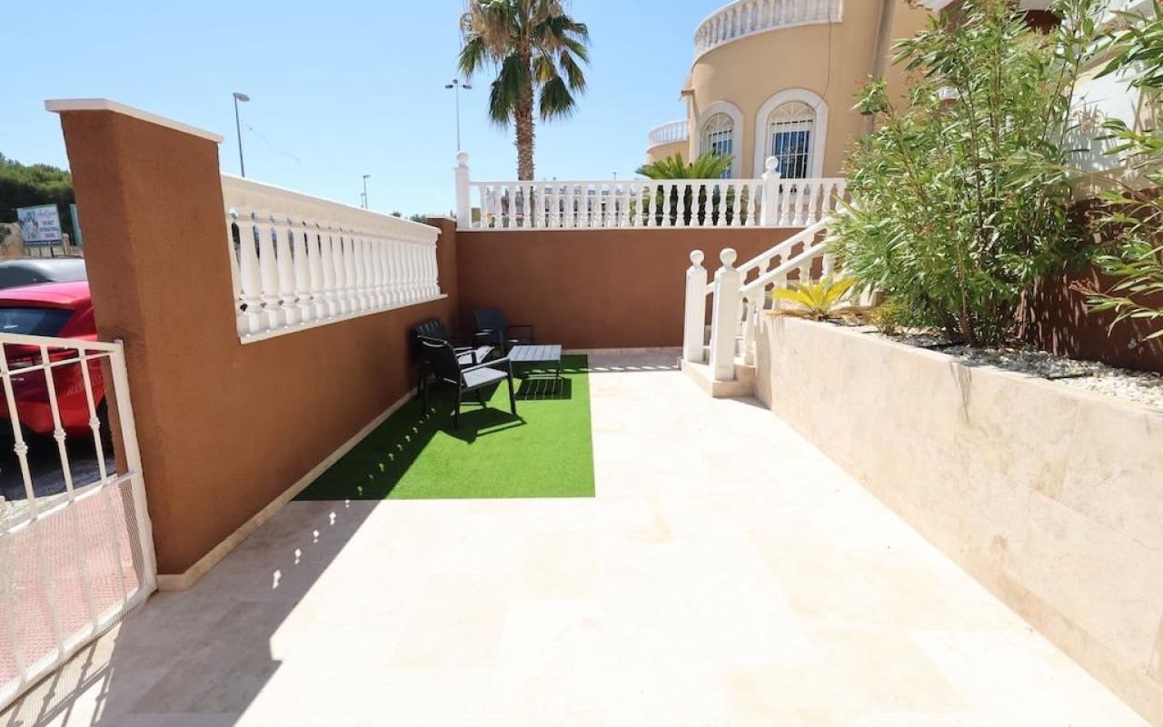 3 camera da letto Villa in vendita in Filipinas con piscina garage - 250.000 € (Rif: 10021342)