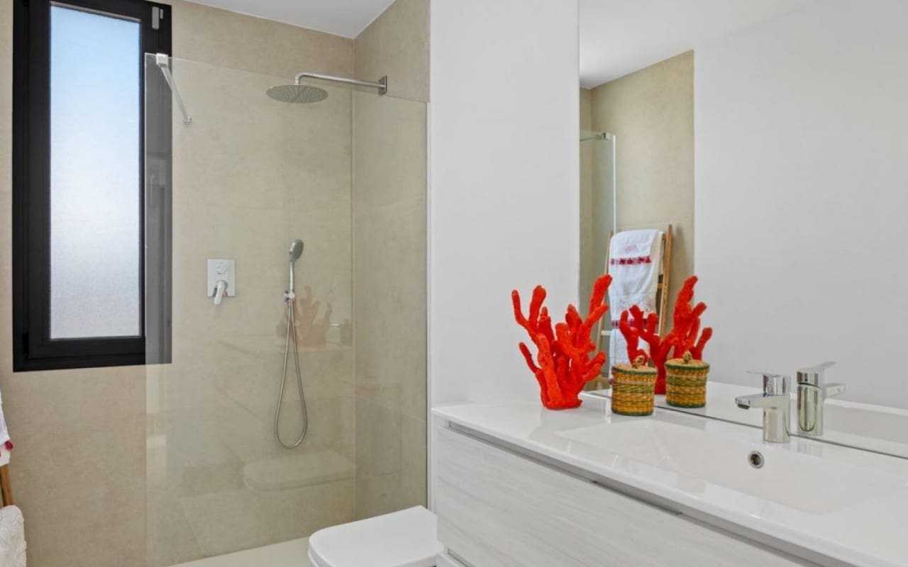 3 slaapkamer Villa te koop in Mar de Cristal met zwembad garage - € 549.000 (Ref: 10021343)
