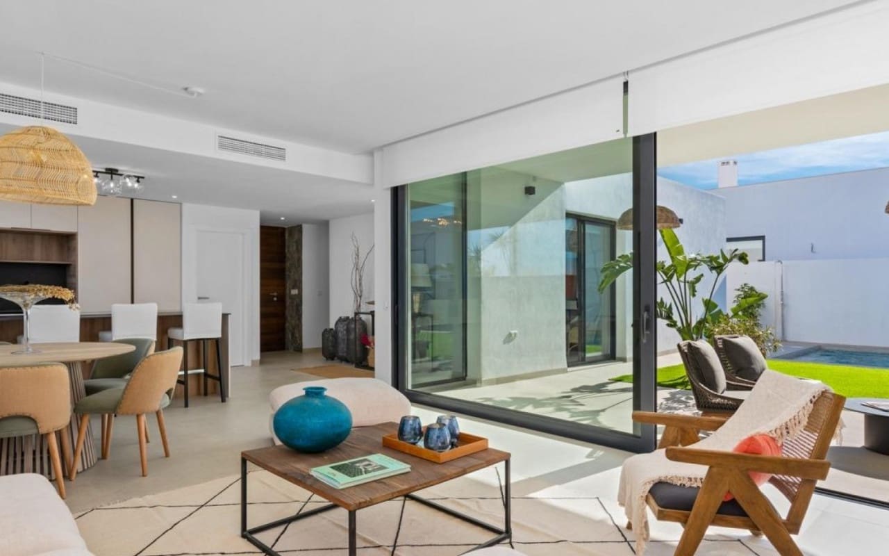 3 slaapkamer Villa te koop in Mar de Cristal met zwembad garage - € 549.000 (Ref: 10021343)