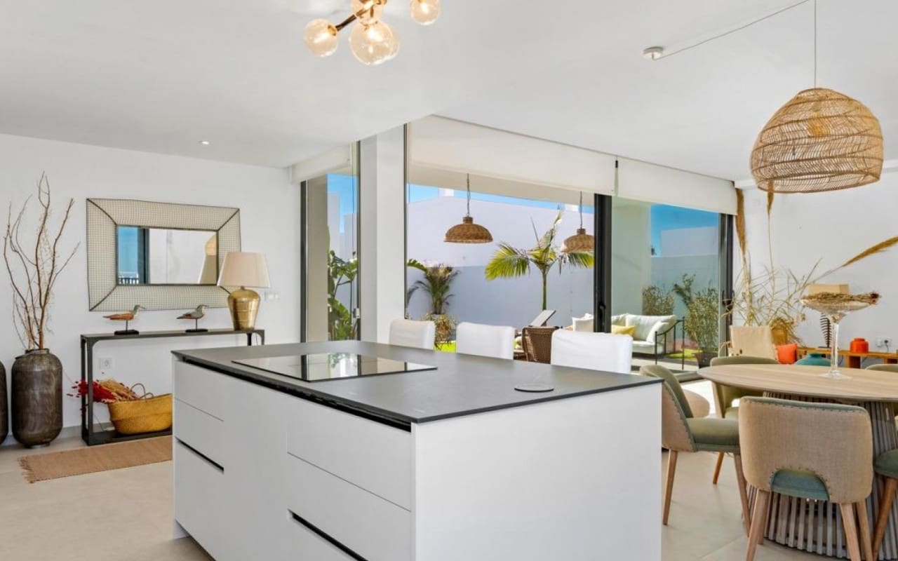 3 slaapkamer Villa te koop in Mar de Cristal met zwembad garage - € 549.000 (Ref: 10021343)