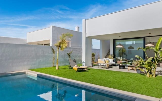 3 slaapkamer Villa te koop in Mar de Cristal, Cartagena met zwembad garage - € 549.000 (Ref: 10021343)