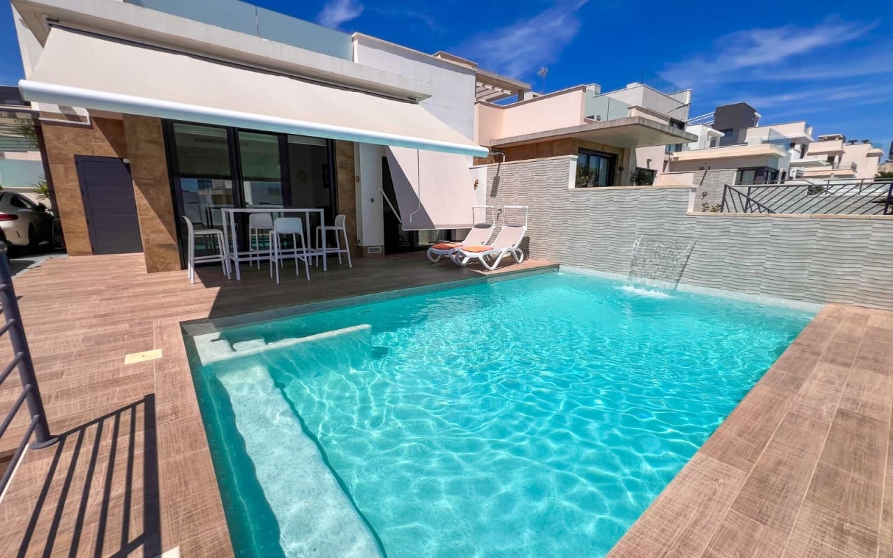 3 Zimmer Villa zu verkaufen in San Miguel de Salinas mit Pool Garage - 399.000 € (Ref: 10021345)