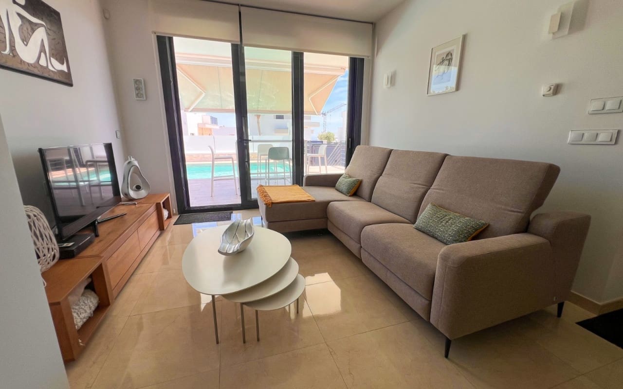 3 Zimmer Villa zu verkaufen in San Miguel de Salinas mit Pool Garage - 399.000 € (Ref: 10021345)