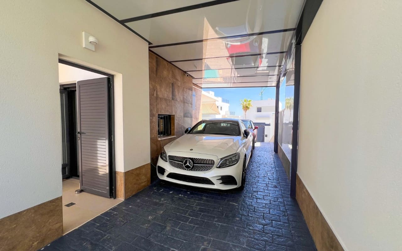 3 Zimmer Villa zu verkaufen in San Miguel de Salinas mit Pool Garage - 399.000 € (Ref: 10021345)