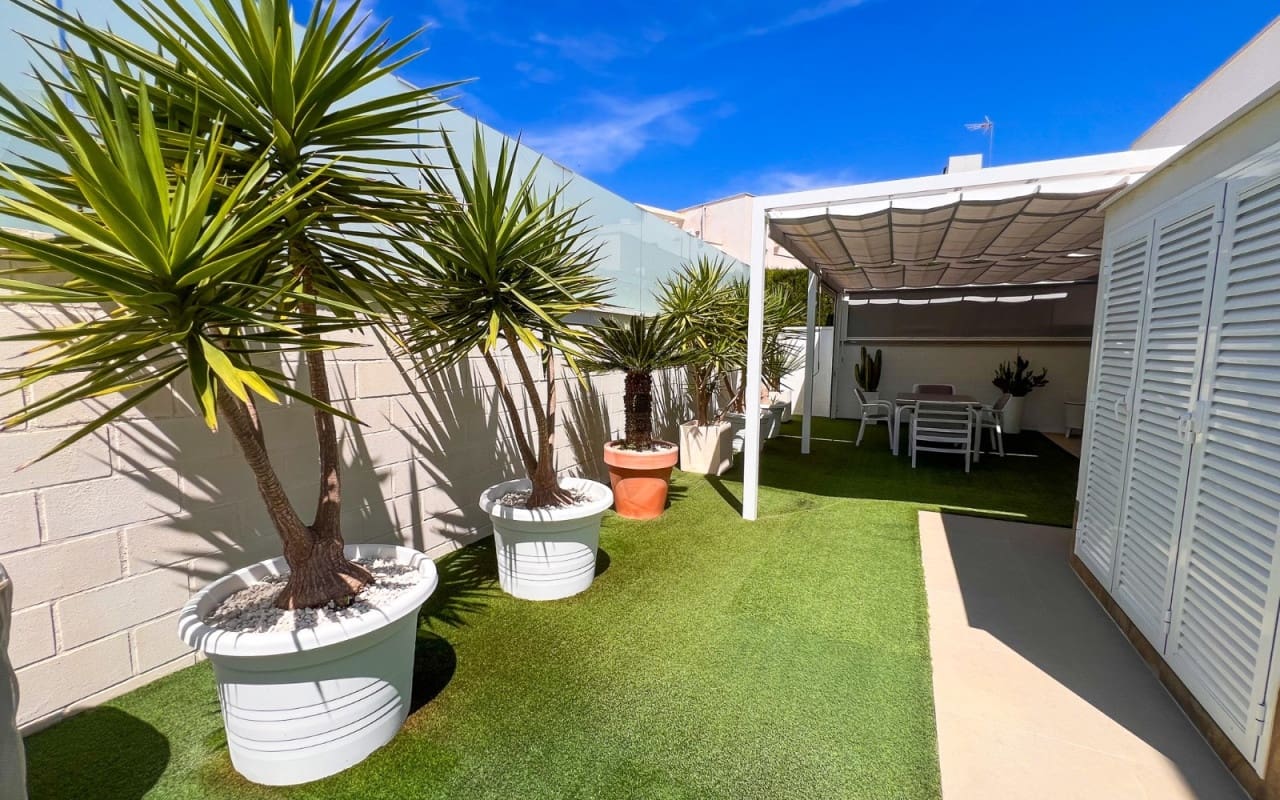 3 Zimmer Villa zu verkaufen in San Miguel de Salinas mit Pool Garage - 399.000 € (Ref: 10021345)