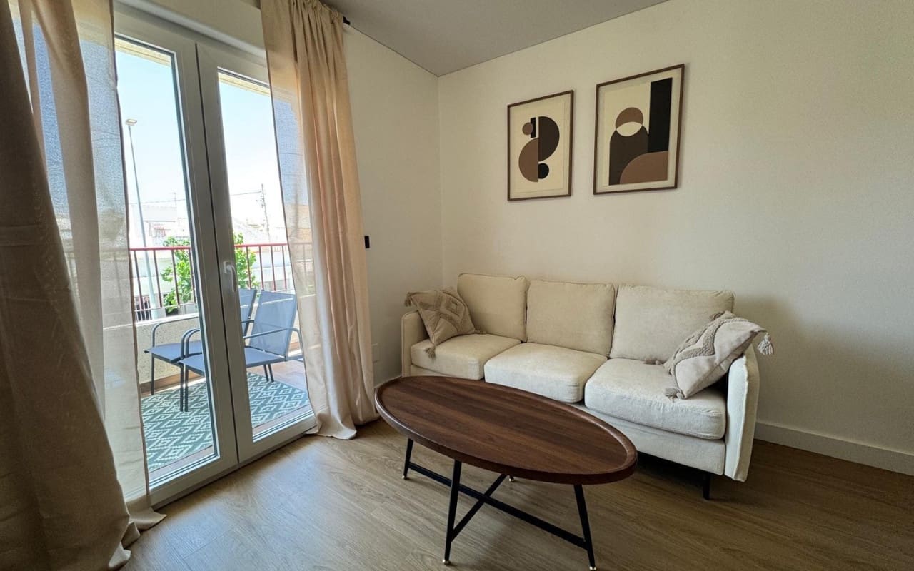 Garaje en Pilar de la Horadada en venta - 204.900 € (Ref: 10021346)