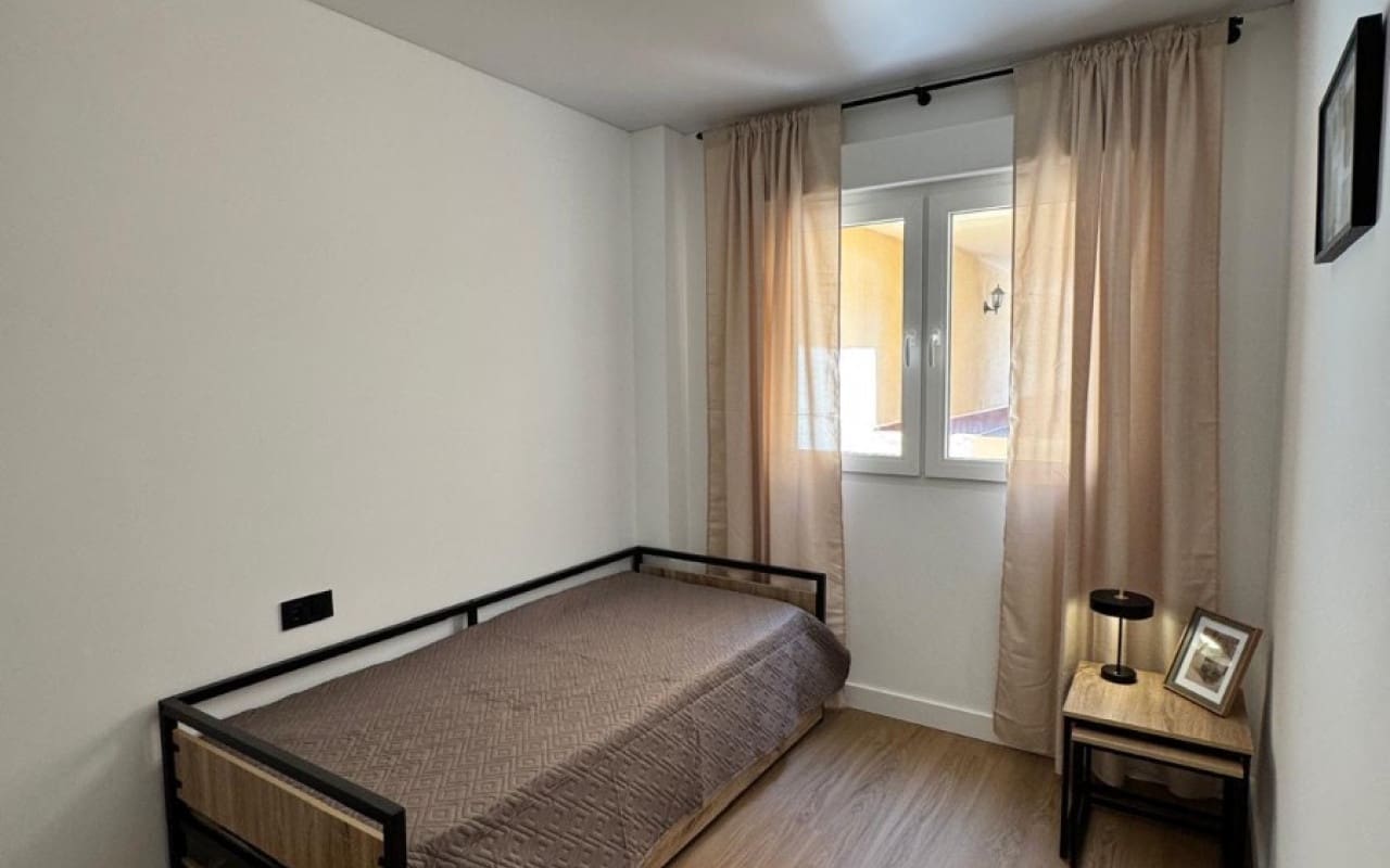 Garaje en Pilar de la Horadada en venta - 204.900 € (Ref: 10021346)