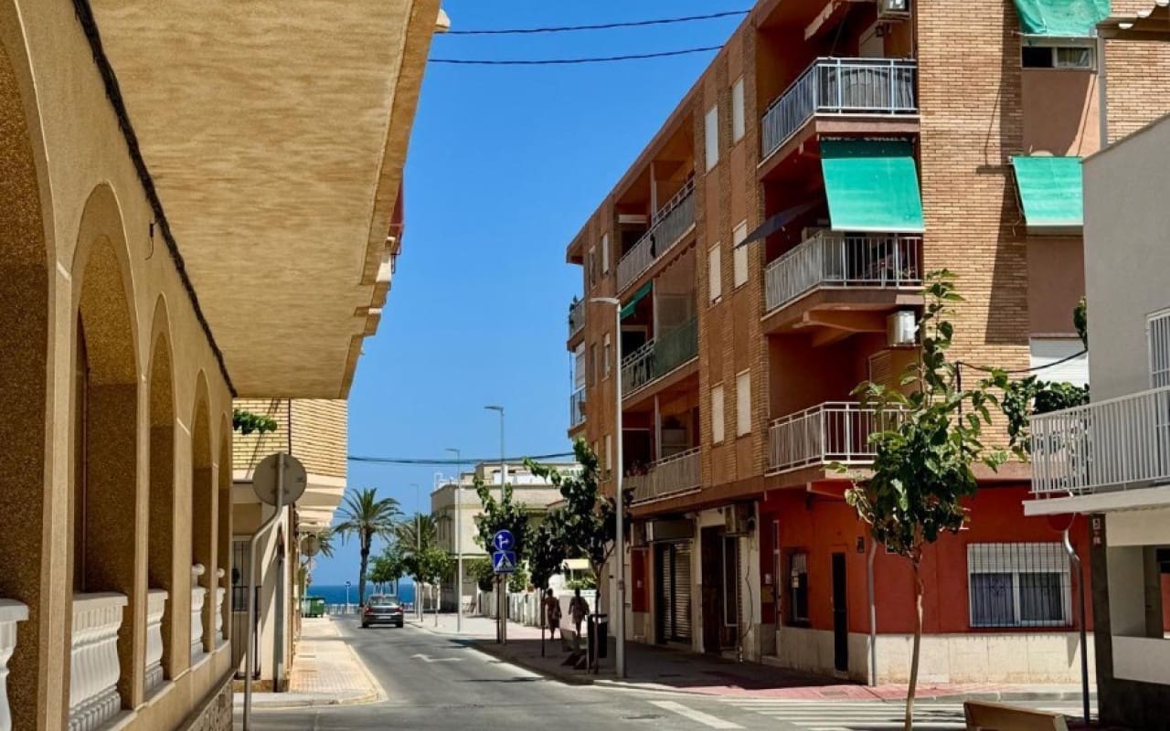 Garaje en Pilar de la Horadada en venta - 204.900 € (Ref: 10021346)