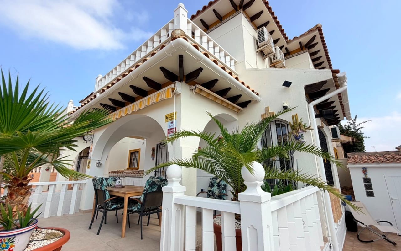 2 camera da letto Villa in vendita in Cabo Roig con piscina garage - 239.000 € (Rif: 10021347)