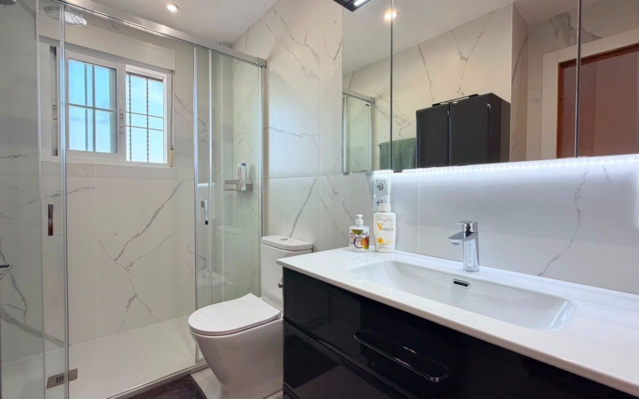 2 camera da letto Villa in vendita in Cabo Roig con piscina garage - 239.000 € (Rif: 10021347)