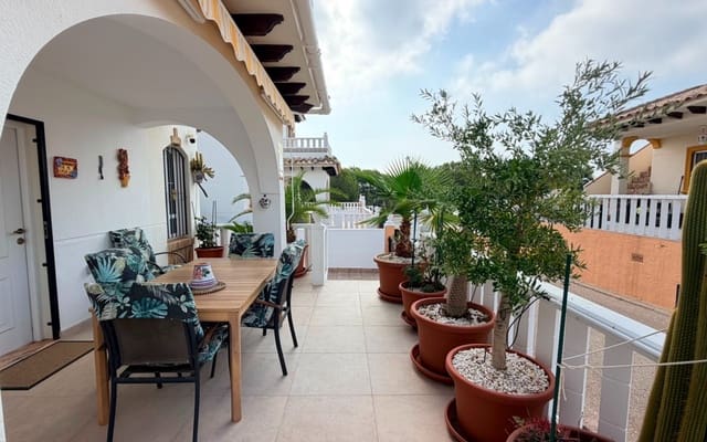 2 camera da letto Villa in vendita in Cabo Roig, Orihuela con piscina garage - 239.000 € (Rif: 10021347)