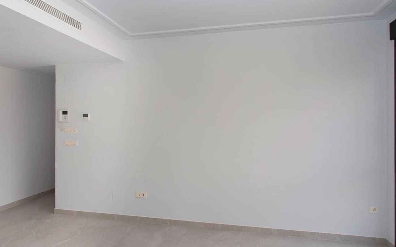 2 soveværelse Lejlighed til salg i Torrevieja med swimmingpool - € 265.000 (Ref: 10021355)