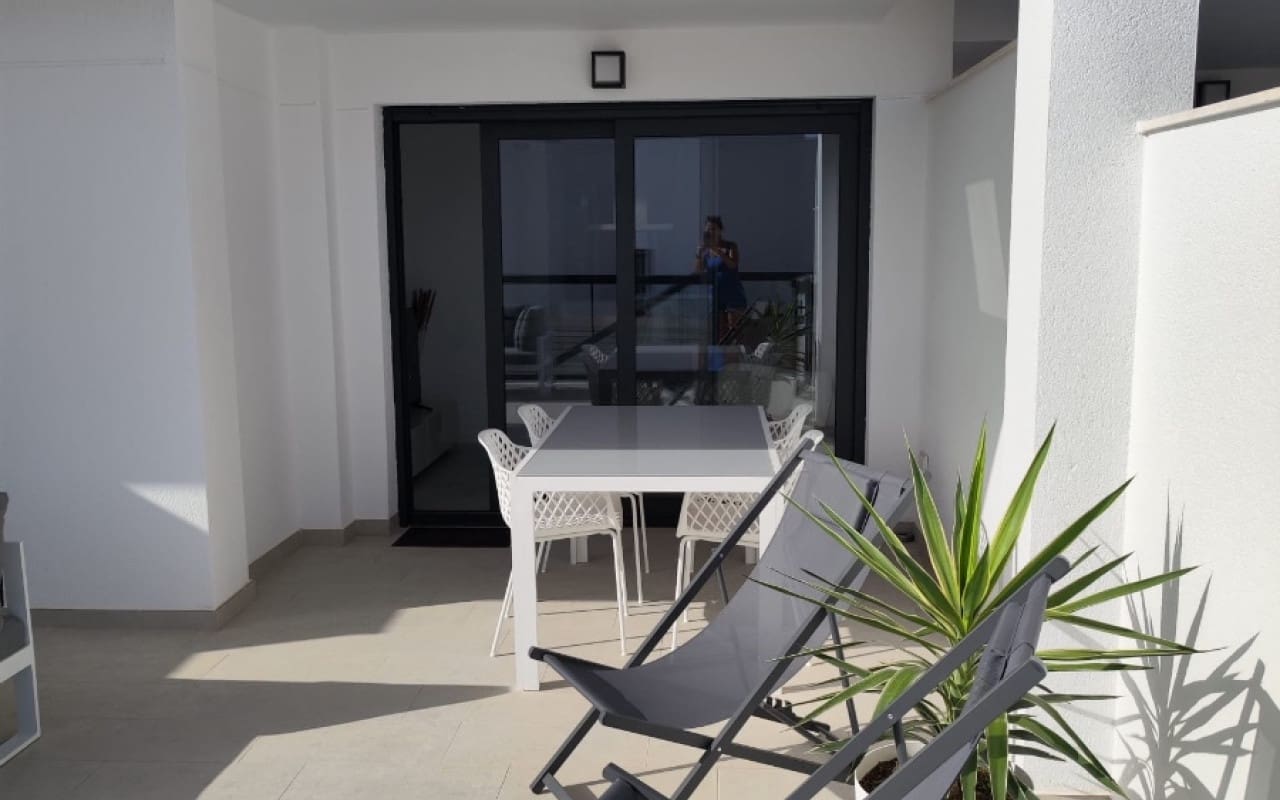2 Zimmer Strandapartment zu verkaufen in El Mojon mit Pool Garage - 319.500 € (Ref: 10021356)