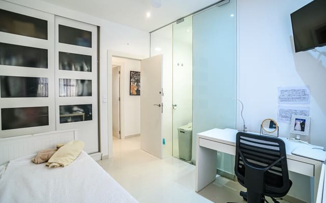 2 soverom Leilighet til salgs i Guardamar del Segura med svømmebasseng garasje - € 299 000 (Ref: 10021357)