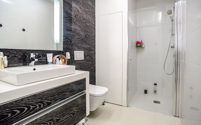 2 soverom Leilighet til salgs i Guardamar del Segura med svømmebasseng garasje - € 299 000 (Ref: 10021357)